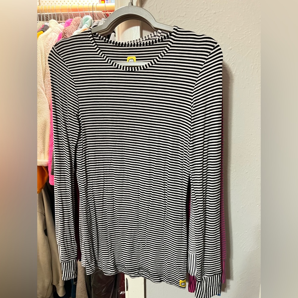 wonderwink underscrub long sleeves XS